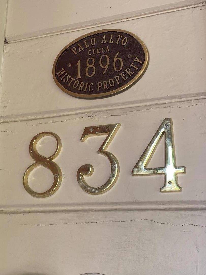 Palo Alto, CA 94301,834 Kipling ST