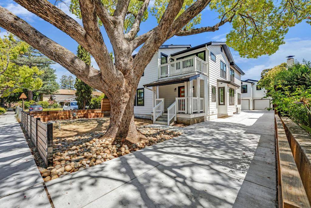 Redwood City, CA 94062,35 Arch ST