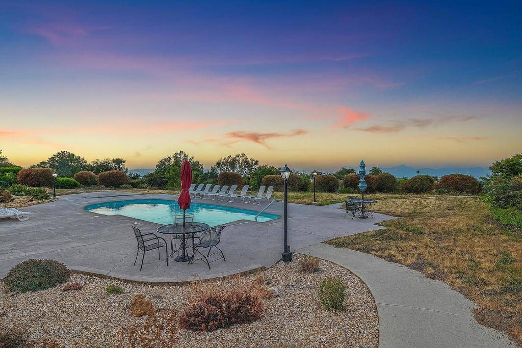 Millbrae, CA 94030,1550 Frontera WAY #118