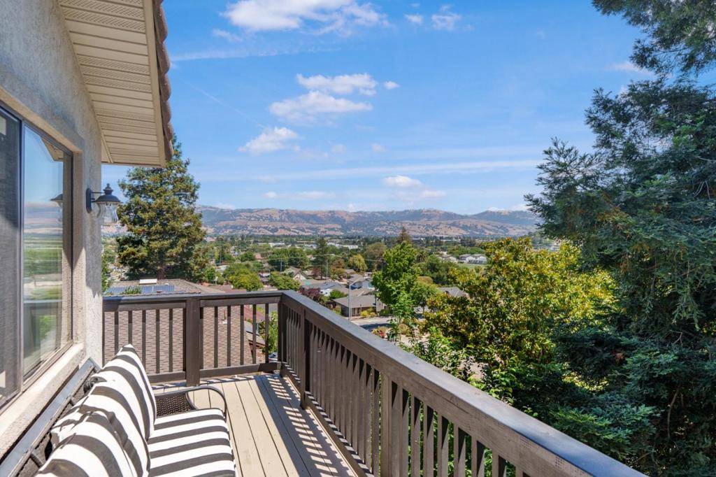 Morgan Hill, CA 95037,17750 Trumpp CT