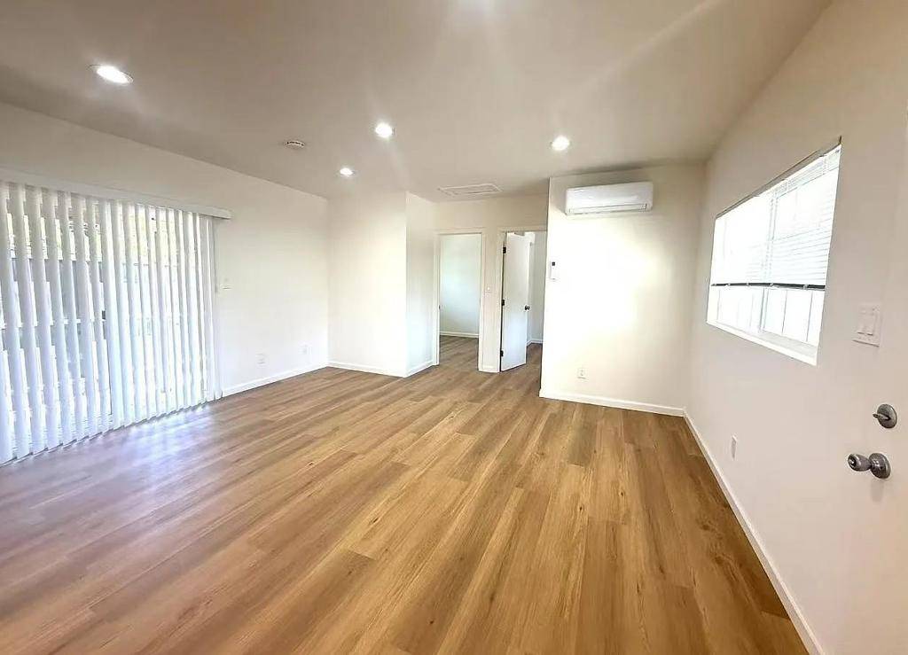 Mountain View, CA 94041,717 Ehrhorn AVE