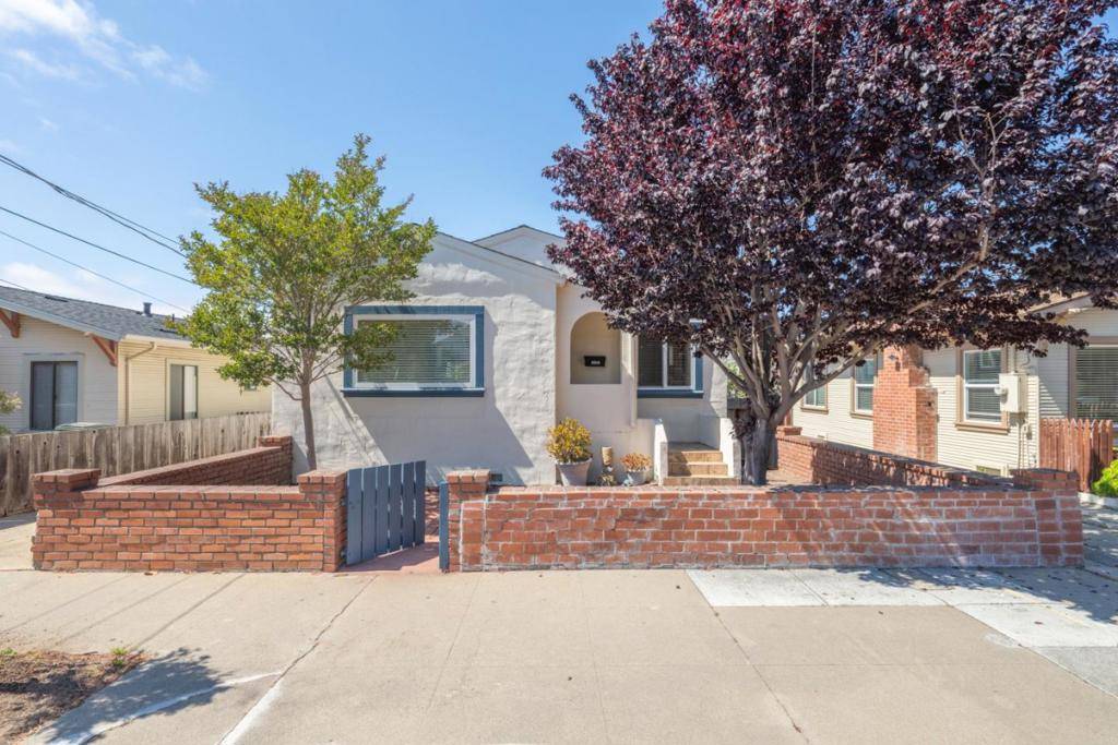 Monterey, CA 93940,1261 Third ST