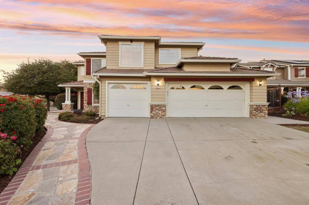 San Jose, CA 95135,6307 Hematite CT