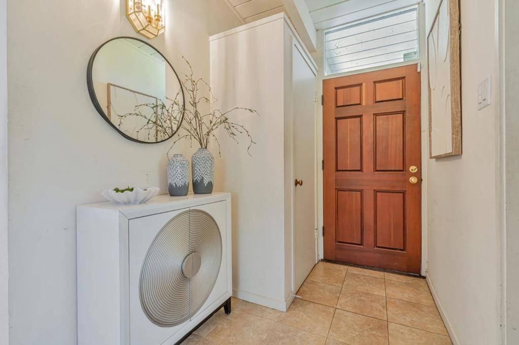 Palo Alto, CA 94306,26 Roosevelt CIR