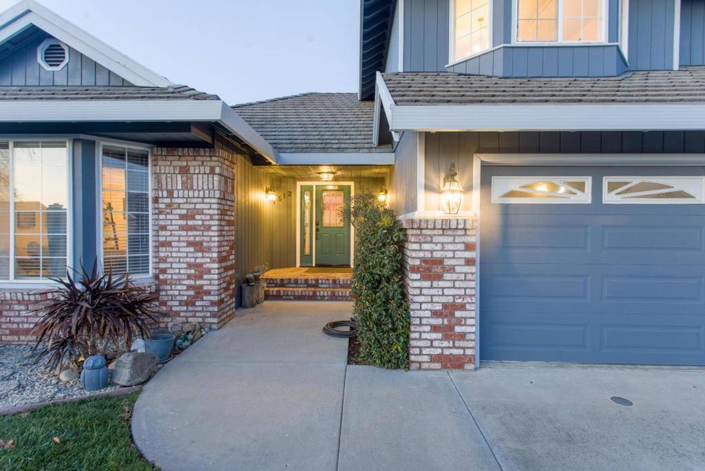 Salinas, CA 93906,1612 Devonshire
