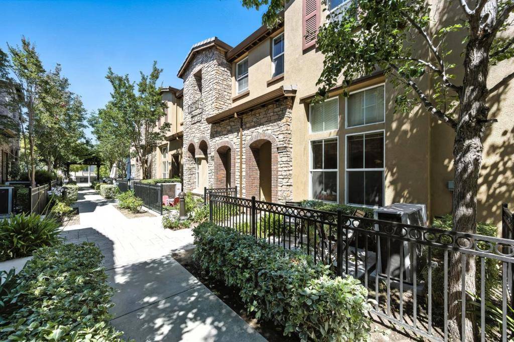 Sunnyvale, CA 94086,259 Ginko TER
