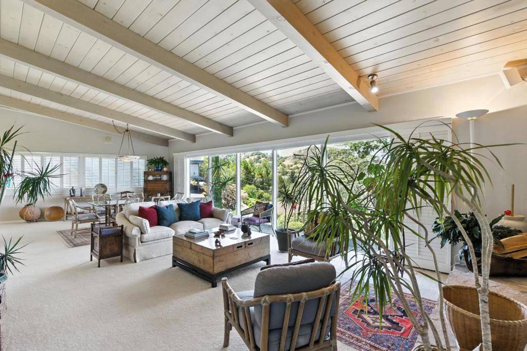 San Carlos, CA 94070,2935 Sherwood DR