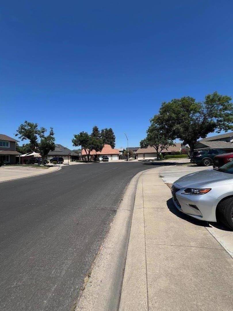 Modesto, CA 95355,1908 Dampy Court