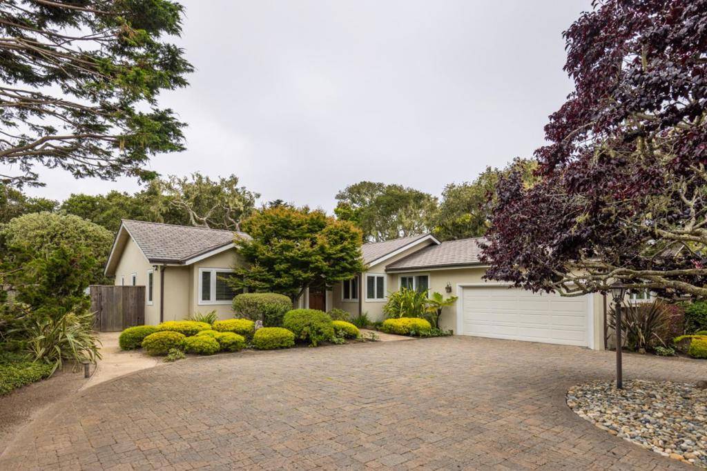 Pebble Beach, CA 93953,1068 The Old DR