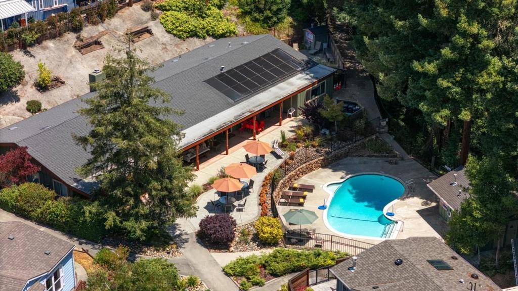 Aptos, CA 95003,33 Knollwood DR