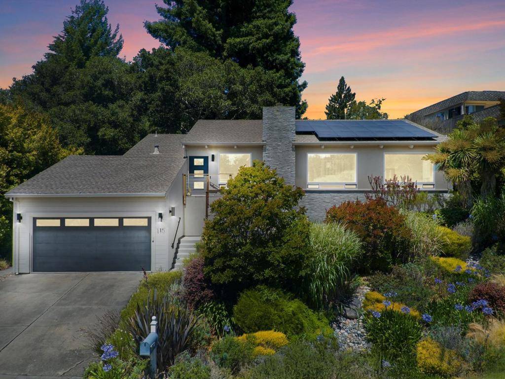 Santa Cruz, CA 95060,115 Calcita DR