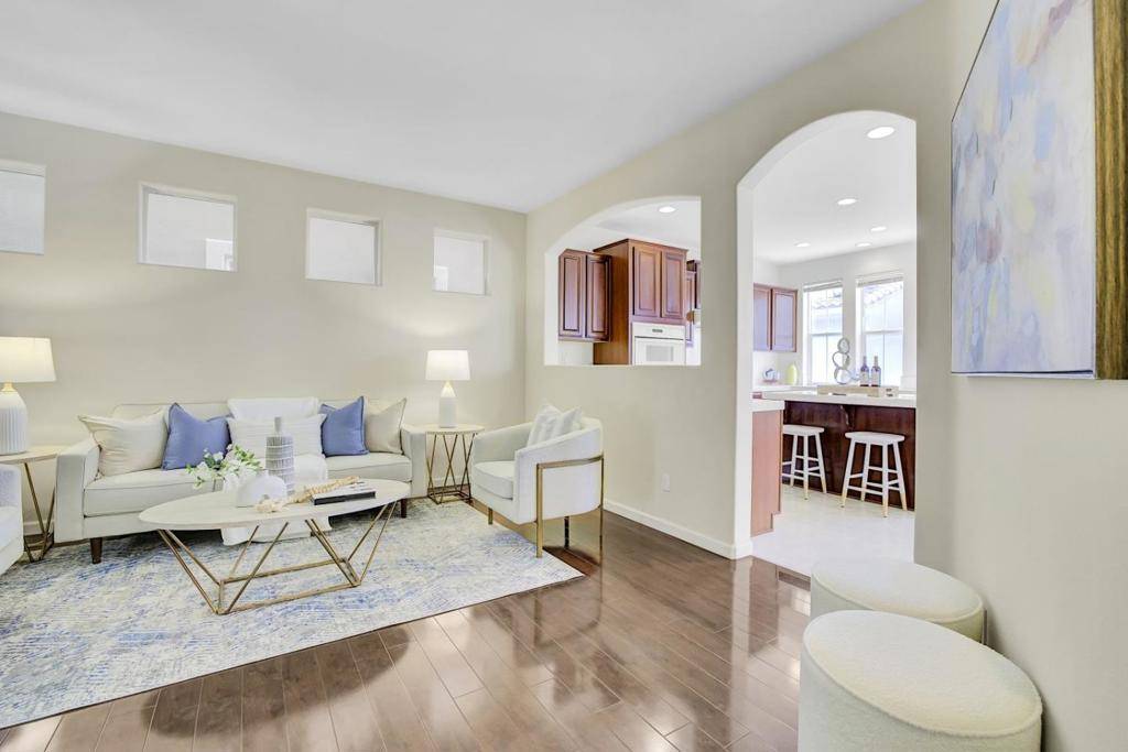 San Jose, CA 95136,3072 Mary Helen LN