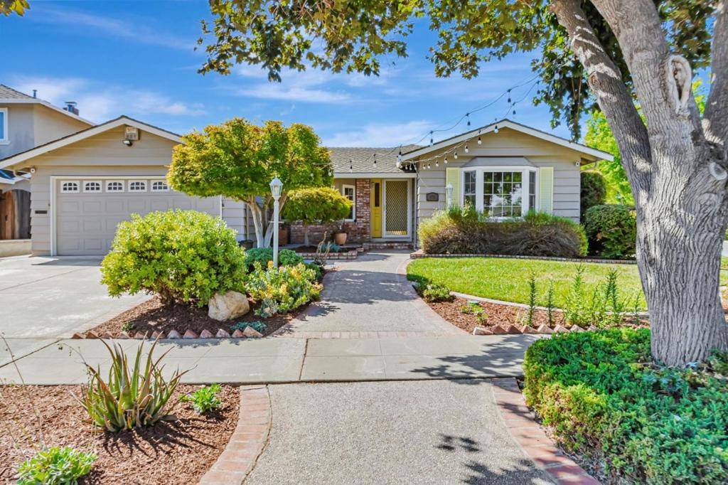 San Jose, CA 95136,978 Woodgrove LN