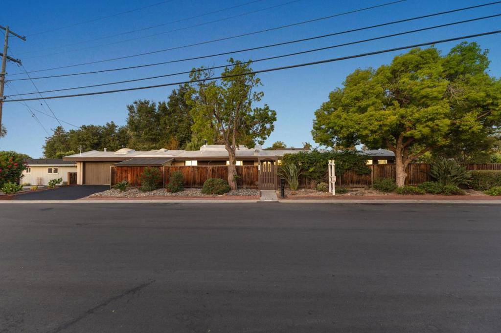 Sunnyvale, CA 94086,814 Gail AVE