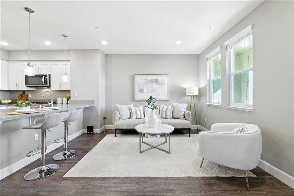 San Jose, CA 95131,1011 Bellante LN #6