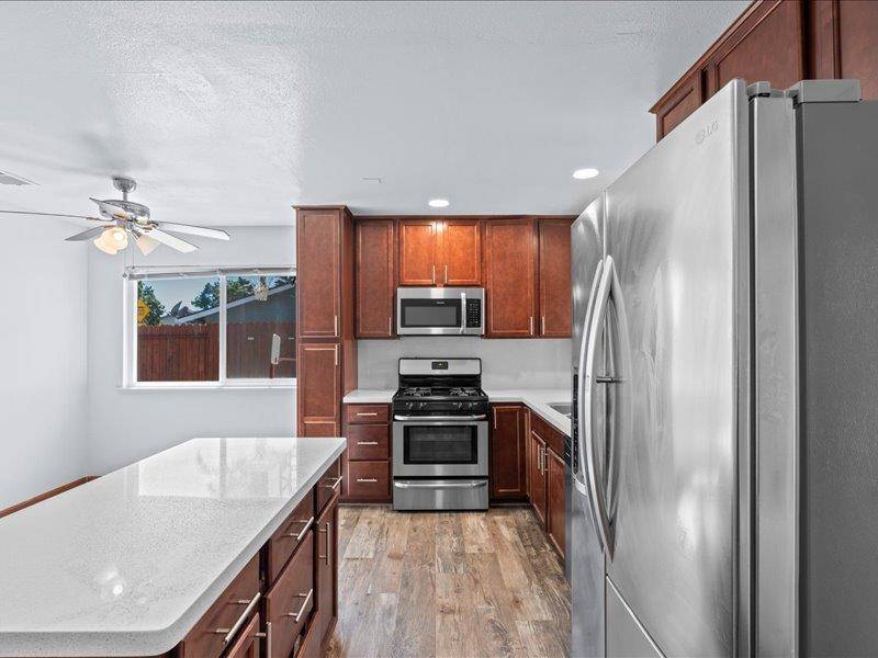Sacramento, CA 95827,2640 Kansas WAY