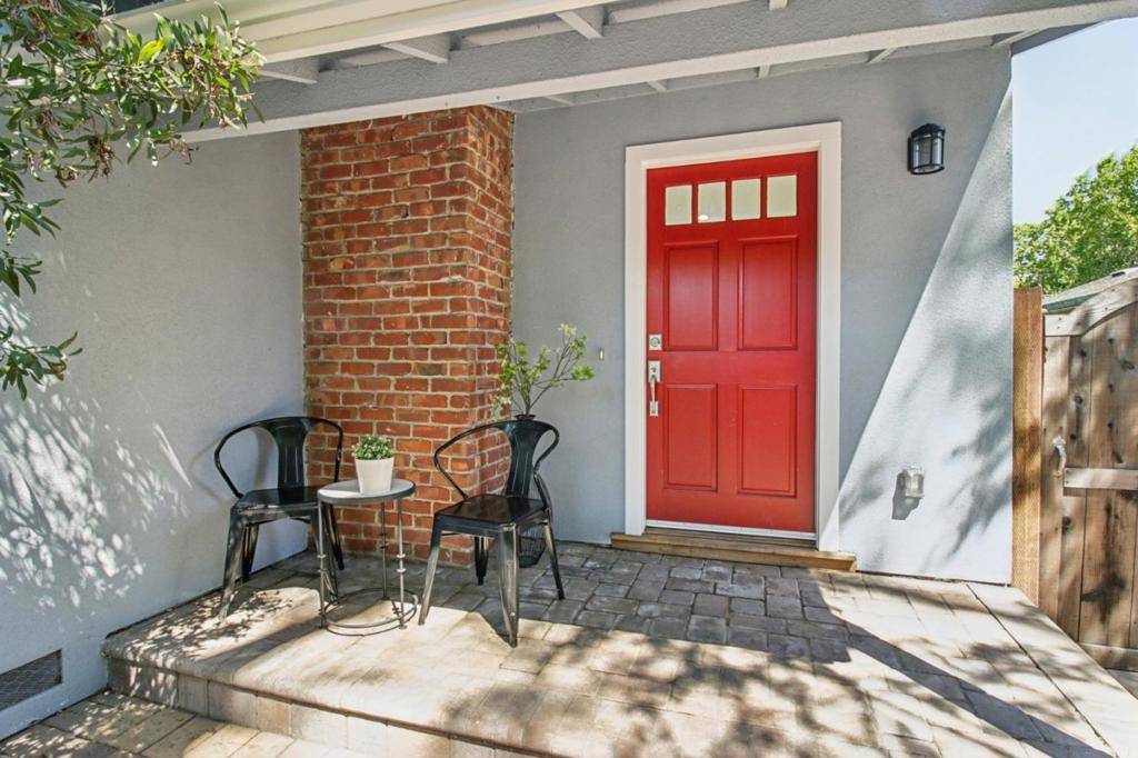 Menlo Park, CA 94025,236 Willow RD