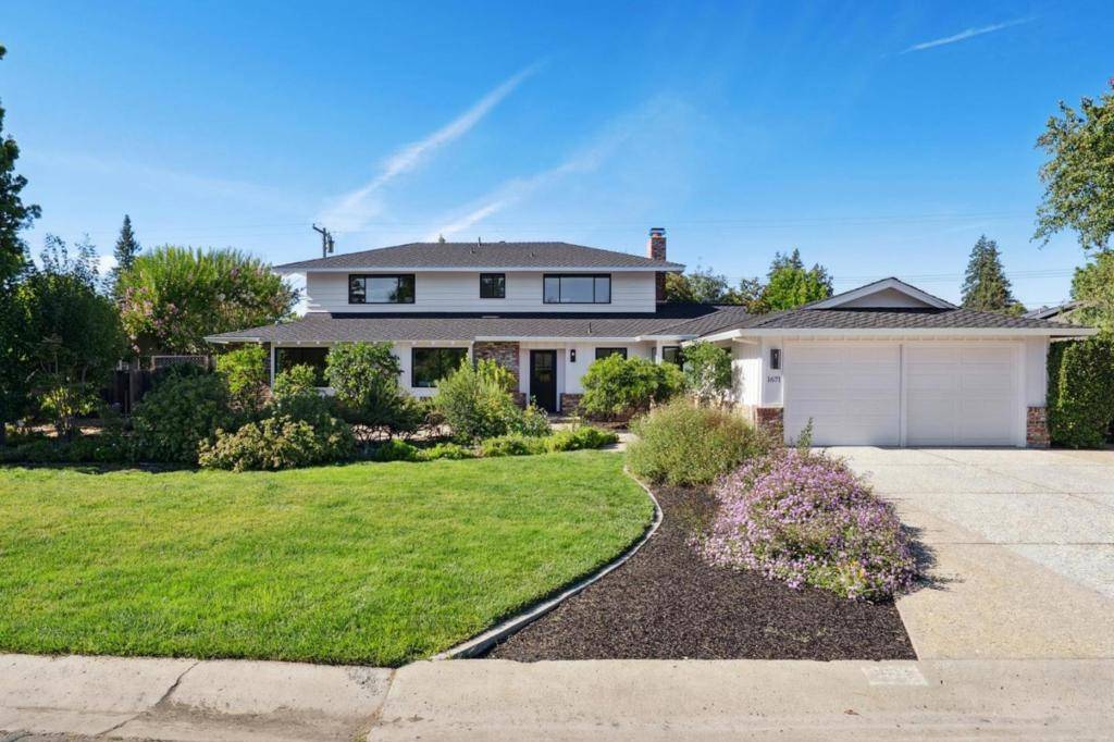 Los Altos, CA 94024,1671 Ben Roe DR