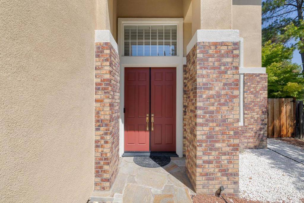 San Jose, CA 95121,3969 Mars CT