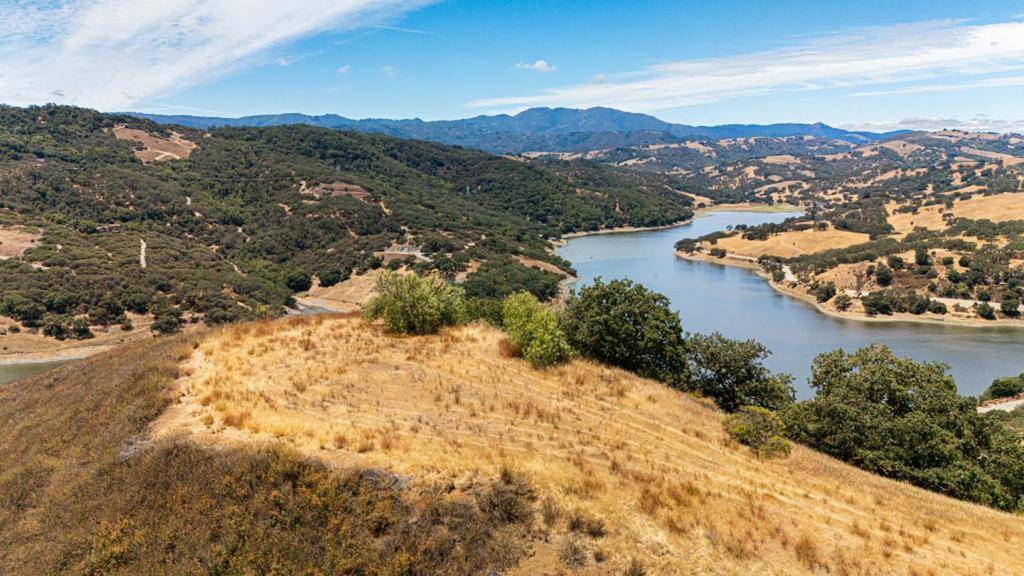 Morgan Hill, CA 95037,0 Oak Glen AVE