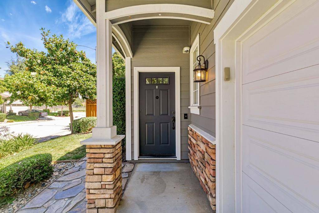 Morgan Hill, CA 95037,17715 Calle Hermosa
