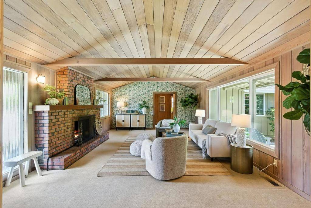 Capitola, CA 95010,711 Riverview DR
