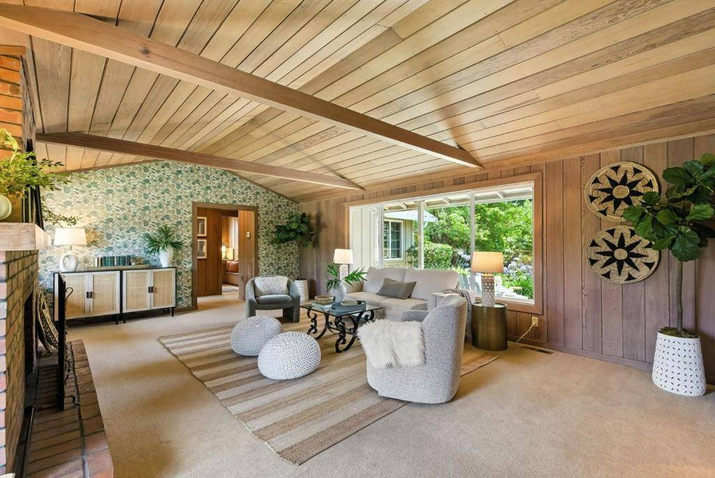 Capitola, CA 95010,711 Riverview DR