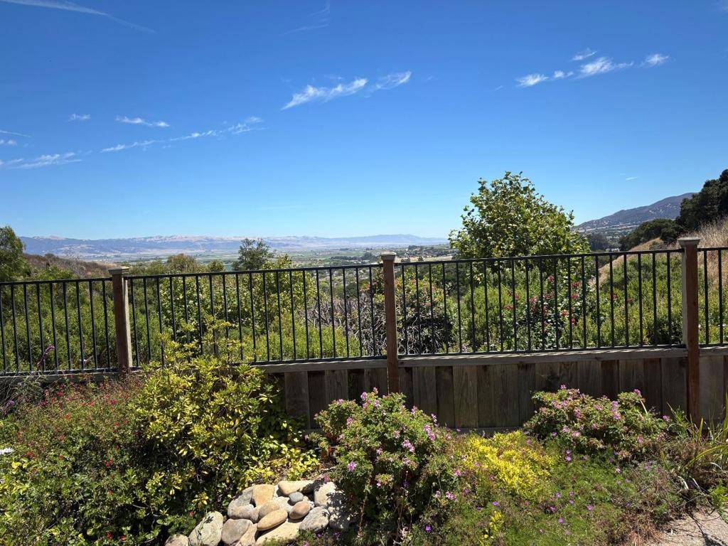 Salinas, CA 93908,21775 Woodrose PL