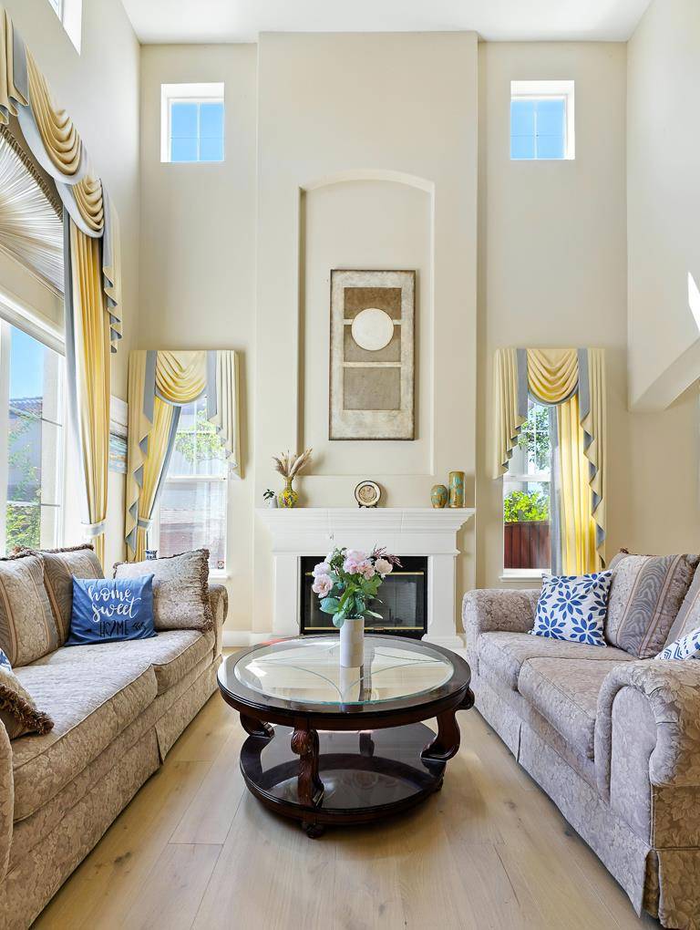 Fremont, CA 94539,553 Lower Vintners CIR