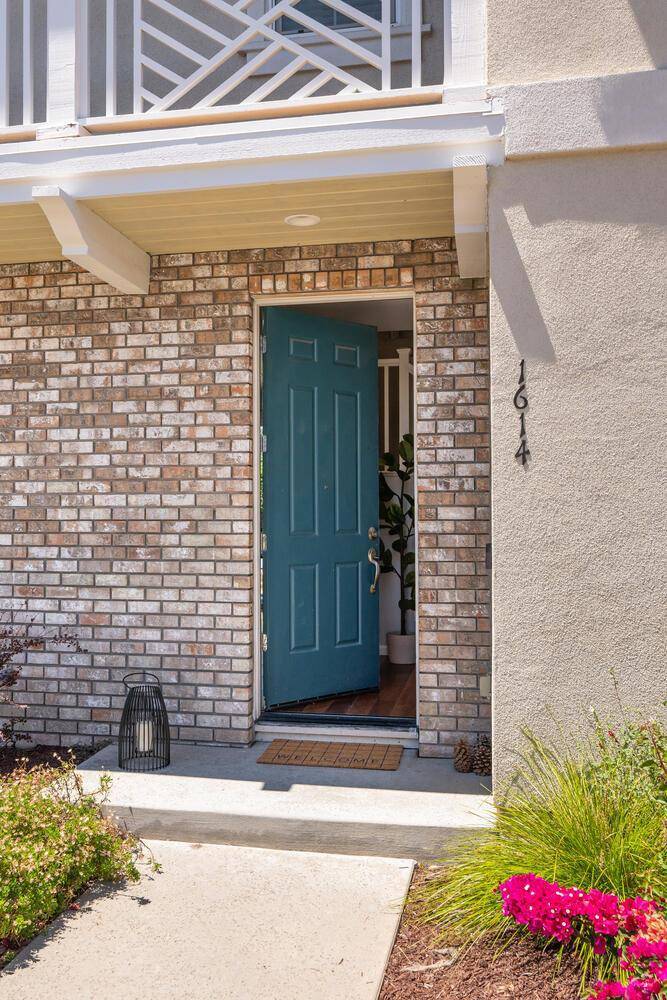 Hayward, CA 94544,1614 Welford CIR