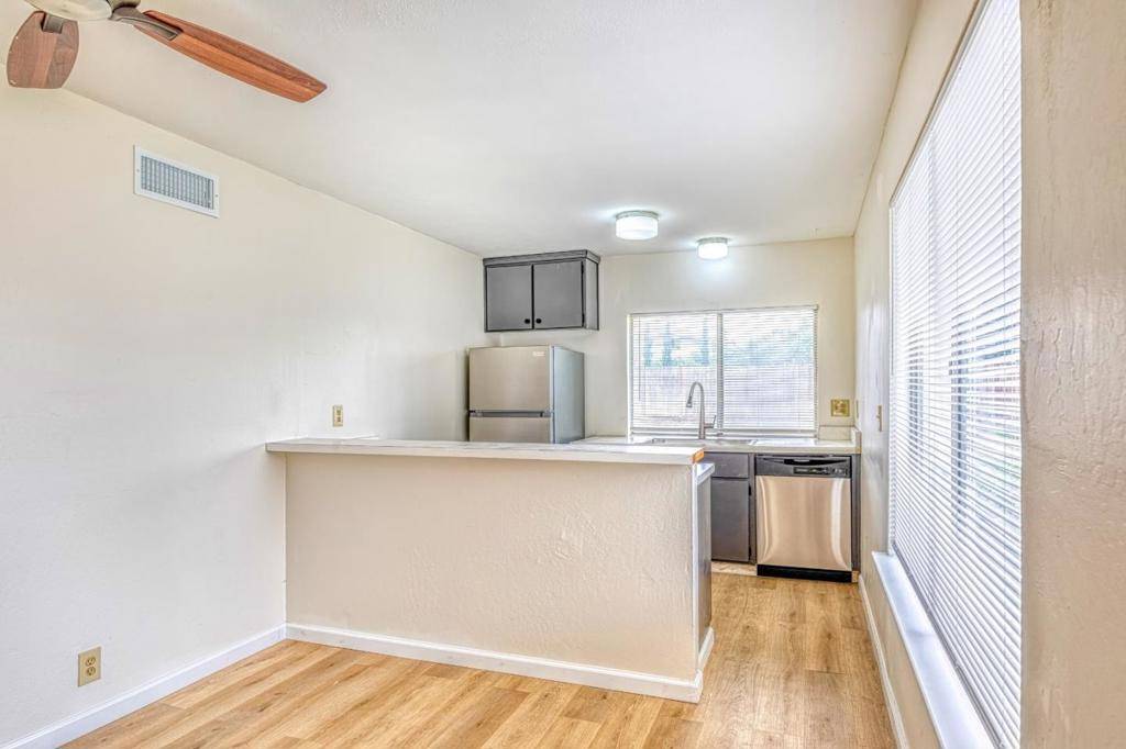 Union City, CA 94587,32200 Atlas WAY