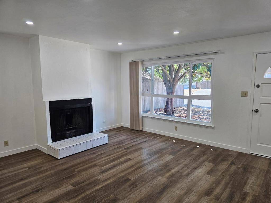 Vallejo, CA 94589,136 Mesa Verde ST