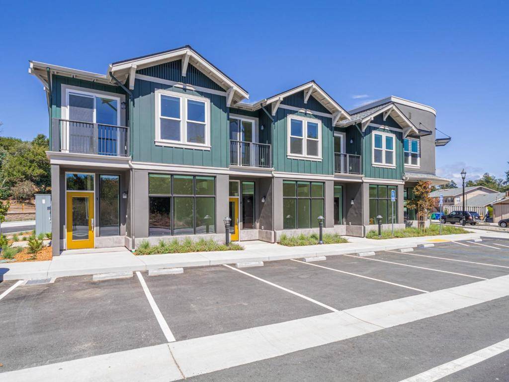 Aptos, CA 95003,101 Aptos Village WAY #3