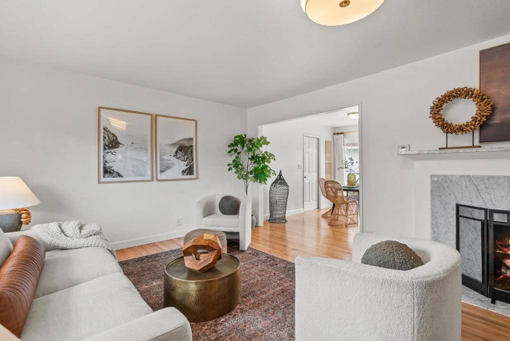 Santa Cruz, CA 95065,3080 Eleanor WAY