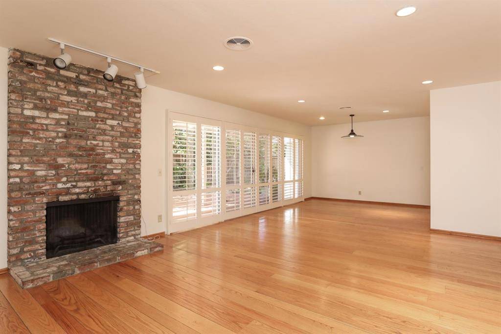 Palo Alto, CA 94306,4120 Donald DR