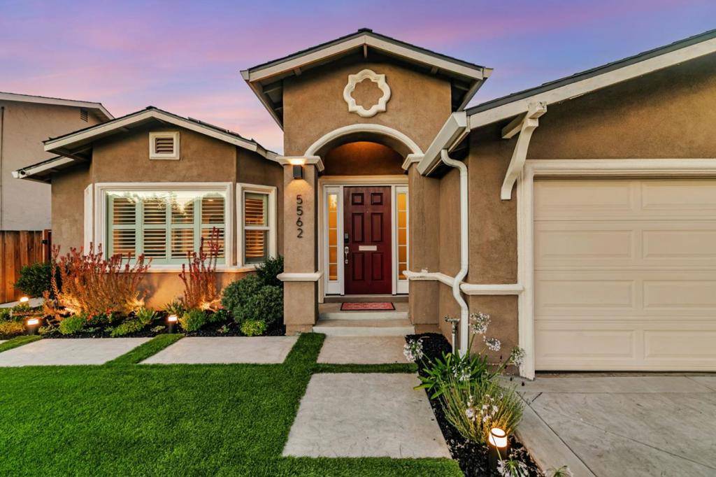San Jose, CA 95123,5562 Starcrest DR