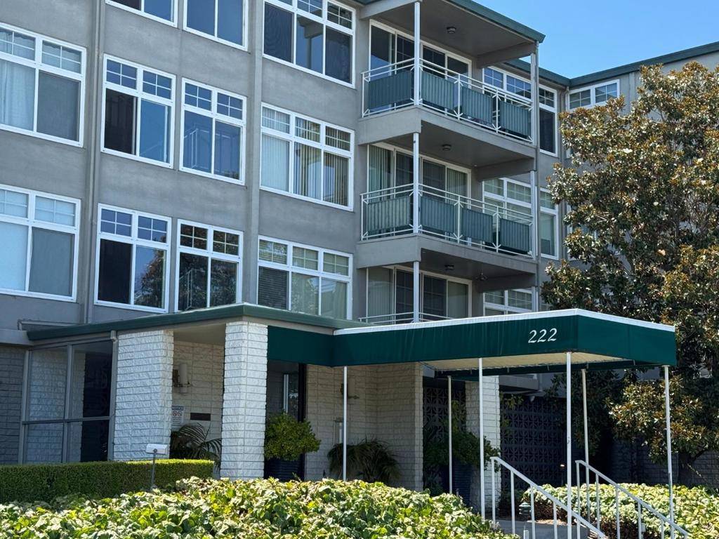 San Carlos, CA 94070,222 Laurel ST #211