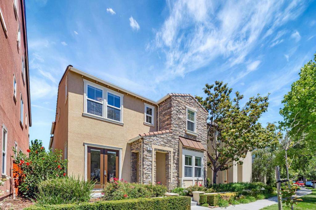 Santa Clara, CA 95054,841 E River Pkwy