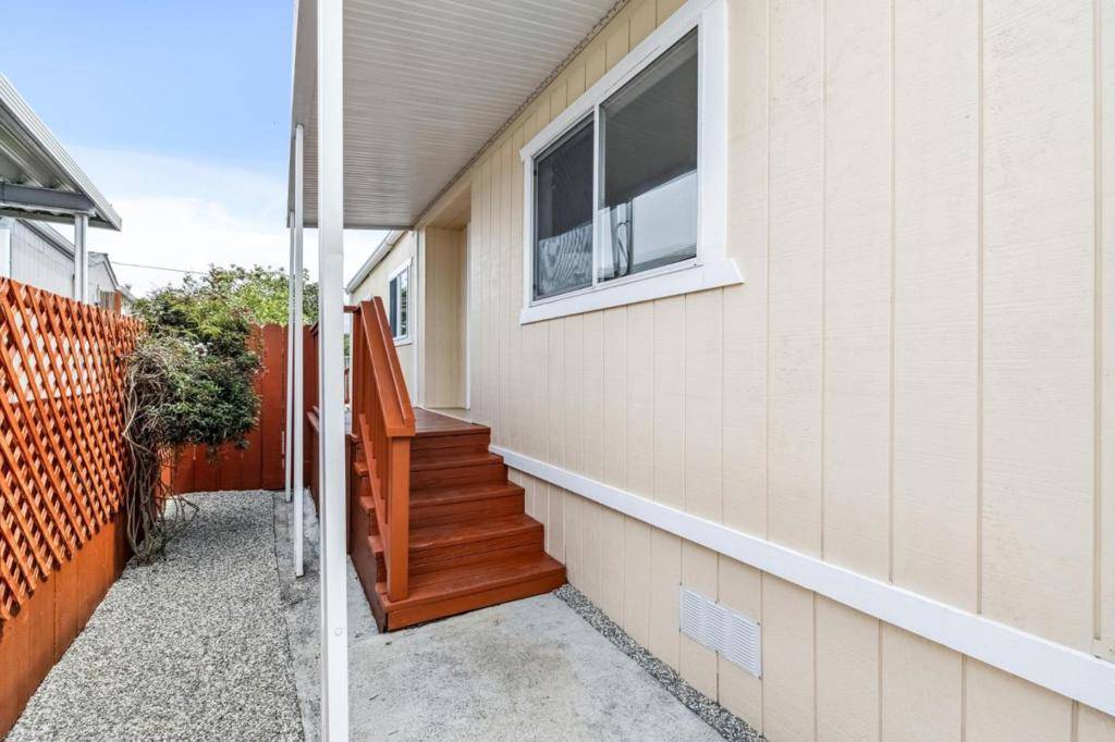 Moss Beach, CA 94038,149 Barranca LN