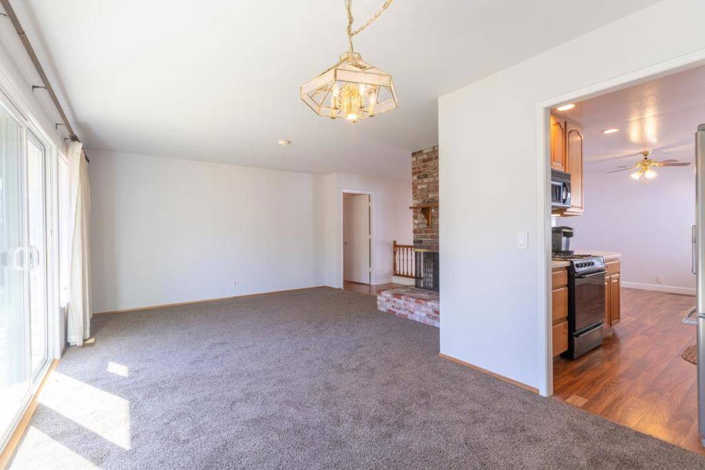 Pacifica, CA 94044,1122 Grand Teton DR