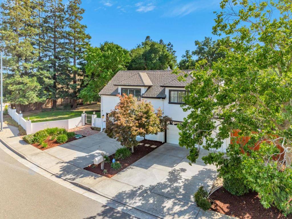 Morgan Hill, CA 95037,16995 Pine WAY