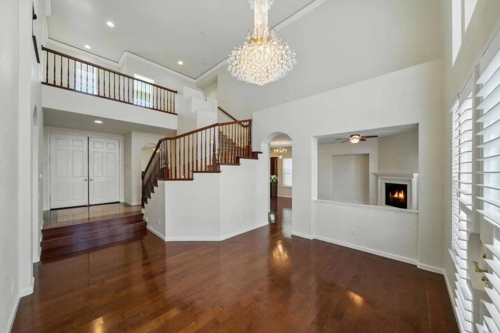 Elk Grove, CA 95757,10368 Via Cinta CT