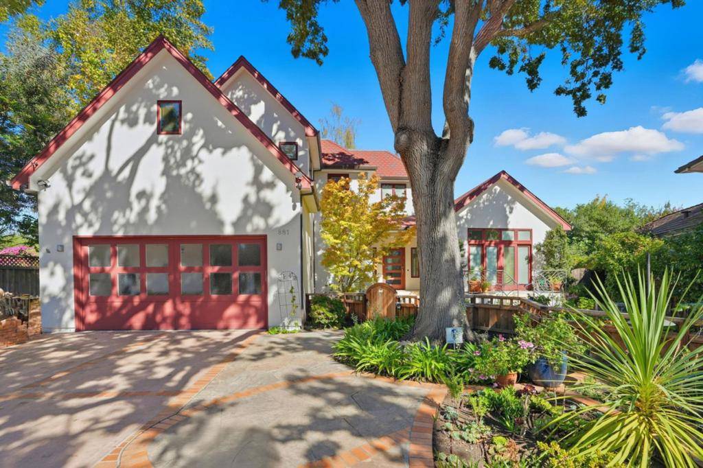 Palo Alto, CA 94303,881 Northampton DR