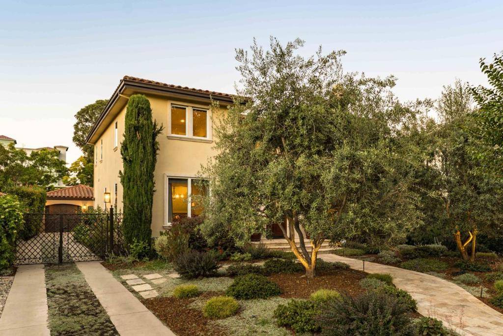 Palo Alto, CA 94306,579 Glenbrook DR