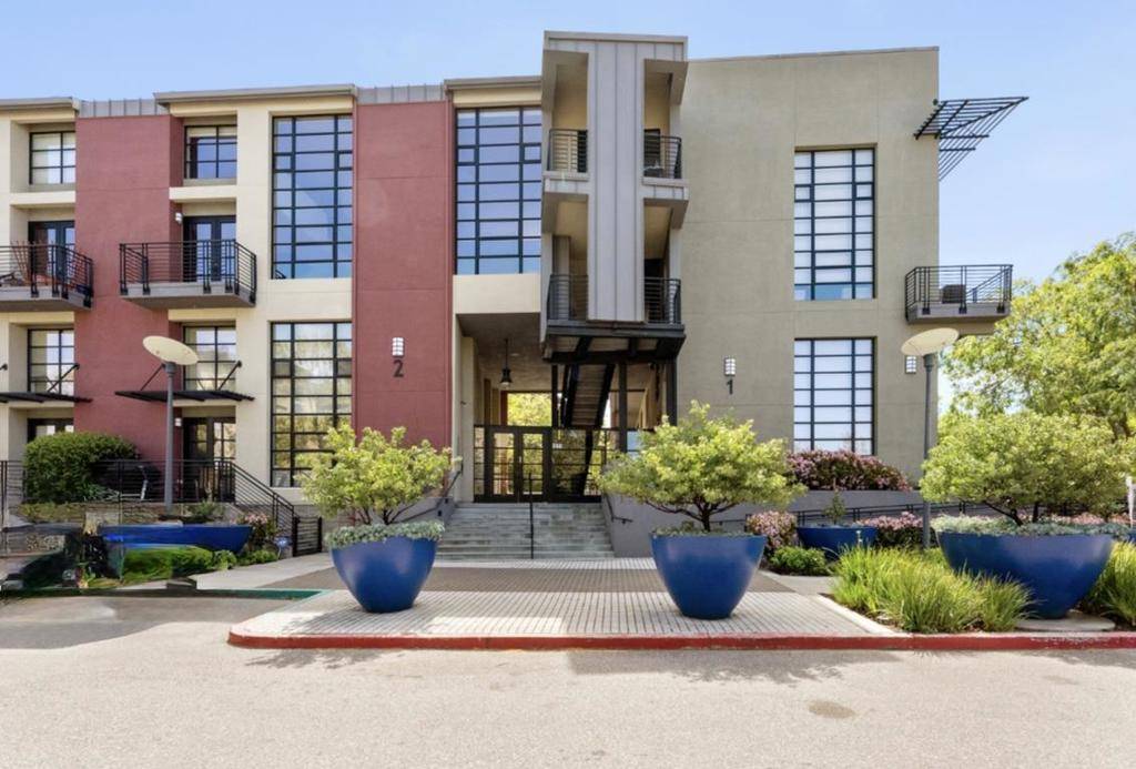 San Jose, CA 95112,350 E Mission ST #115