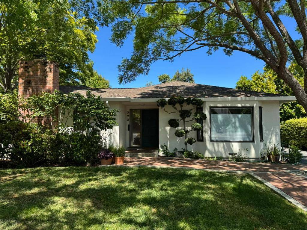 Palo Alto, CA 94303,773 W Greenwich PL