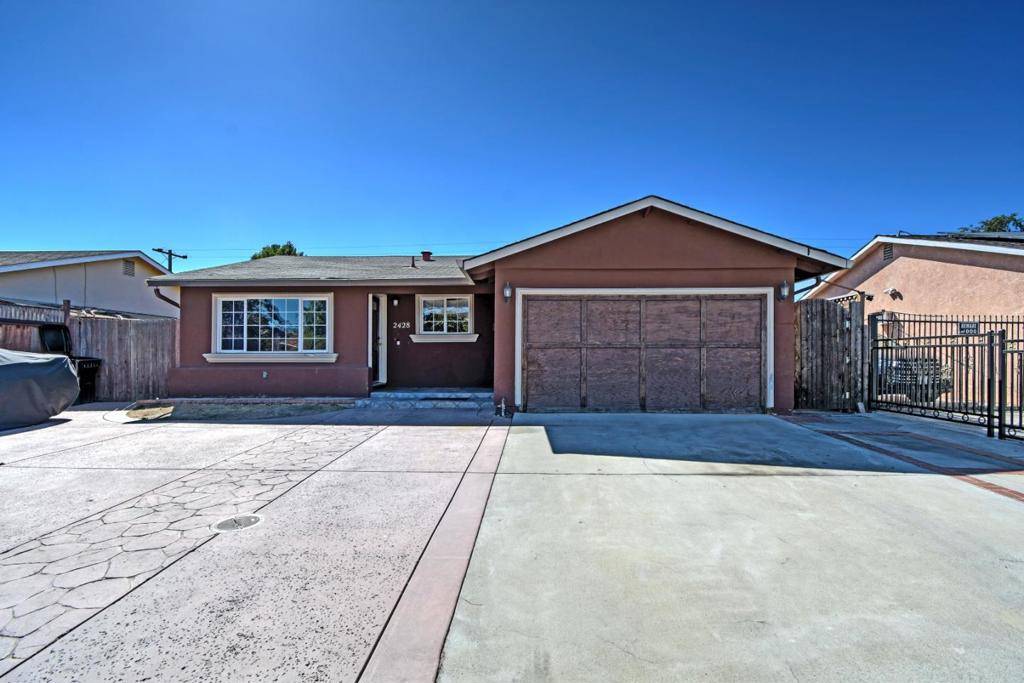 San Jose, CA 95122,2428 Barlow AVE