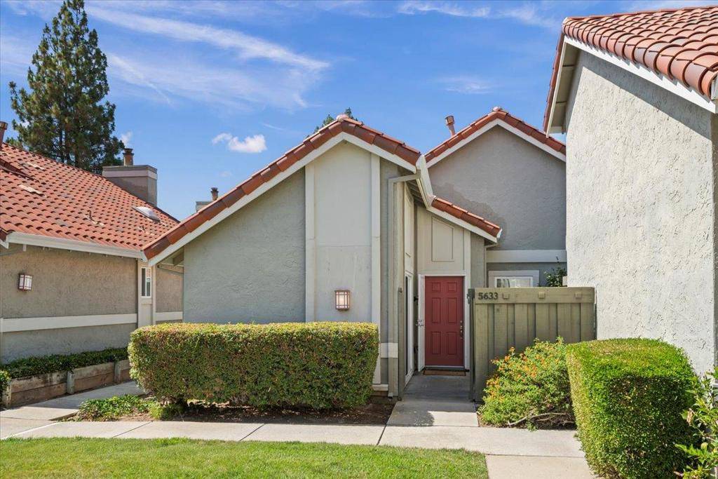 San Jose, CA 95118,5633 Strawflower LN