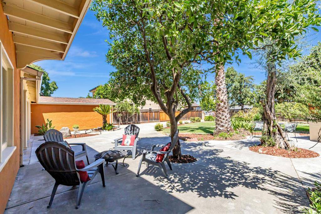 San Jose, CA 95125,2447 Cottle AVE