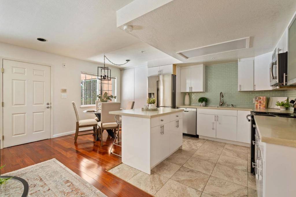 Mountain View, CA 94041,1721 California ST #2